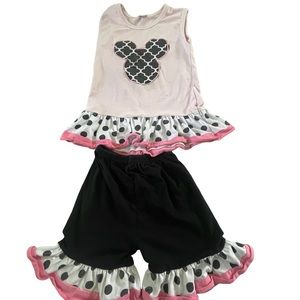 Minnie Mouse tank top and shorts 3T